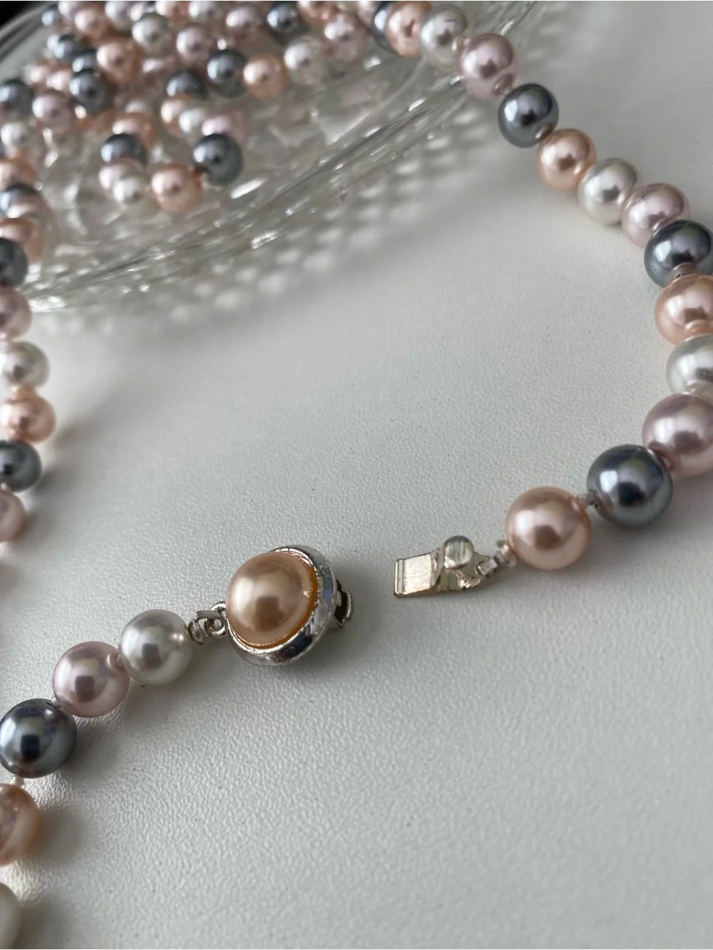 Multi-Color Pearl Strand Necklace - Elegant Pink, Silver & Champagne Pearls